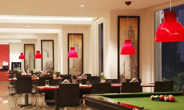 Red Fox Hotel
